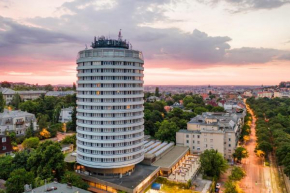  Hotel Budapest  Будапешт